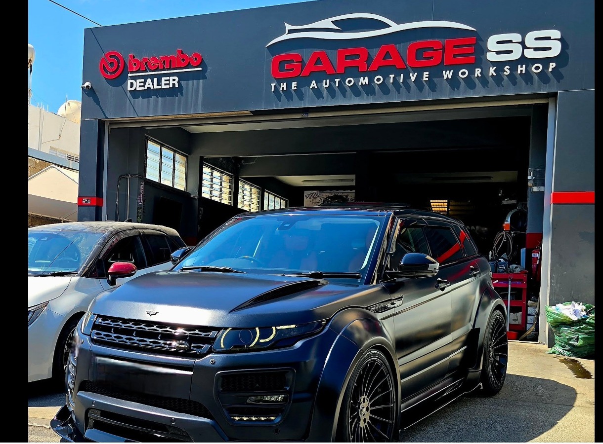 Le garage vu de l'extérieur